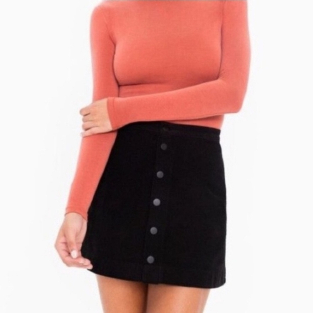 American Eagle AEO Black Corduroy Skirt Women's Size 8 Button Front A-Line EUC